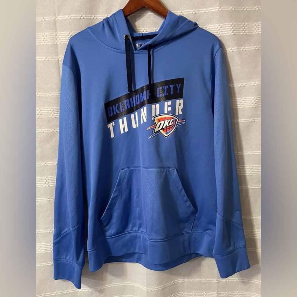 NBA TX3 Warm Men’s Oklahoma City Thunder Hoodie Adult Size Large EUC